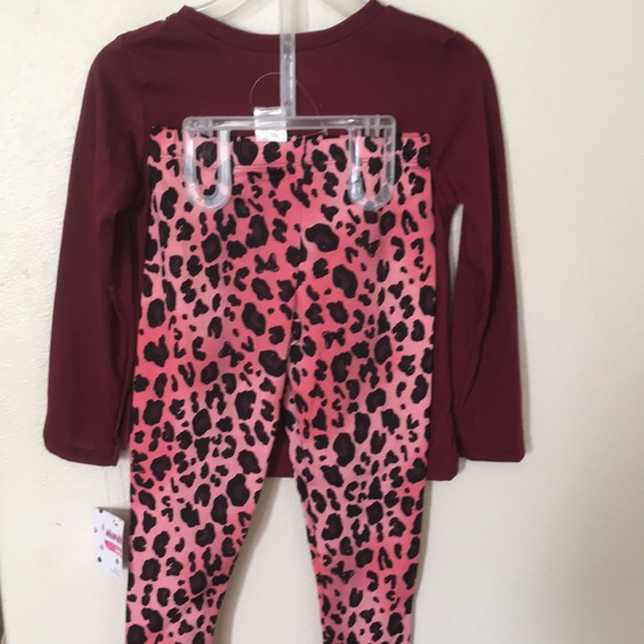 Disney junior Minnie Mouse two piece set - Picture 4 of 5